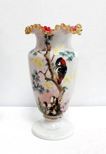 Important Pair of Opaline Vases – 1900
