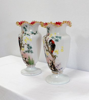 Important Pair of Opaline Vases – 1900