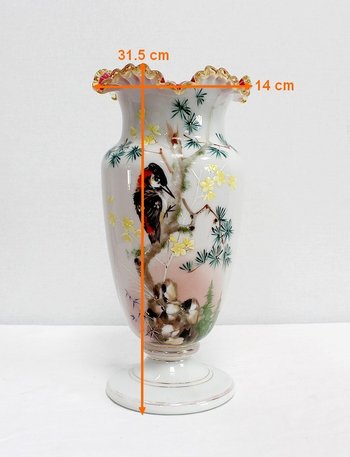 Important Pair of Opaline Vases – 1900