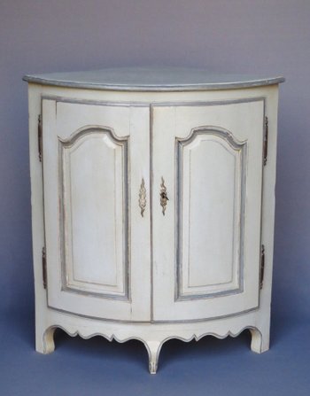 Encoignure Louis XV.