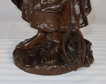 Importante "Giovane contadina" in bronzo, firmata H. Moreau - 2a parte del XIX secolo