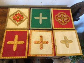 6 bourses de corporal 