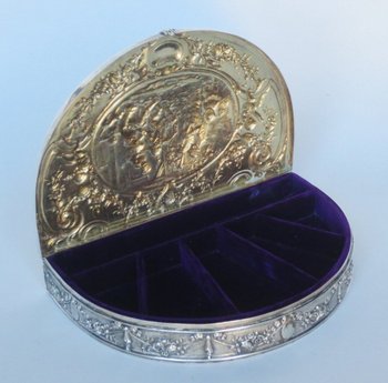 Scatola per gioielli, argento sterling.