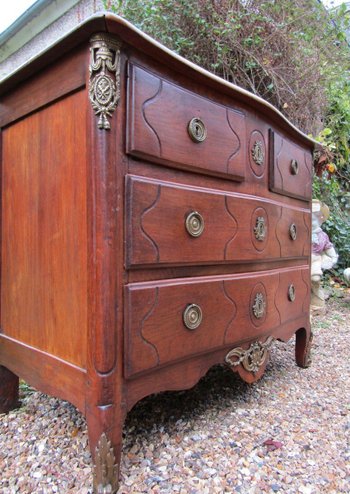 Kleine Kommode Louis XV
