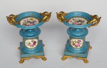 Porcelain Cassolettes, Attributed to Jacob Petit.