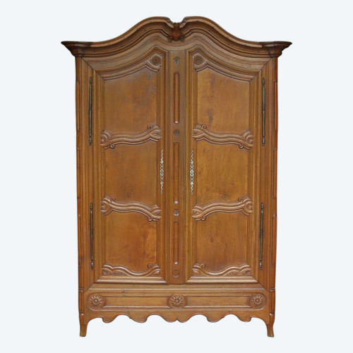 Armoire Louis XV, XVIIIe Siècle.