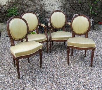 Mobilier De Salon