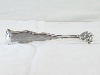 Sugar tongs in STERLING SILVER, 19th century, goldsmith Paul MASSAT