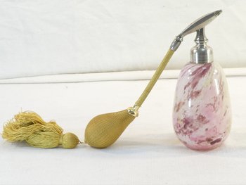 Parfümzerstäuber DELATTE NANCY aus Glas Marmoreen ART DECO