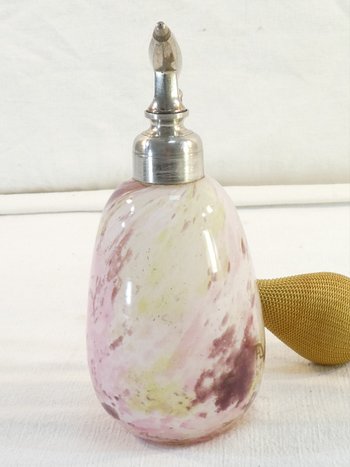 Parfümzerstäuber DELATTE NANCY aus Glas Marmoreen ART DECO