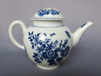 Porcelain From Caughley 18th Century.