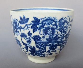 Porcelain From Caughley 18th Century.