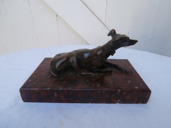 Windhund In Bronze
