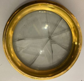 Lorgnette à un tirage en laiton doré et écaille signée "HARING PALAIS ROYAL N° 63 A PARIS"  - Fin XIX -