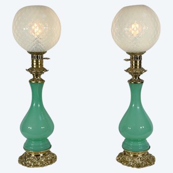 Paire de Lampes en Opaline et Bronze – Fin XIXe