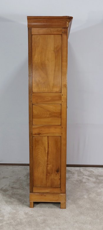 Armoire-Bibliothèque en Merisier Massif – fin XIXe