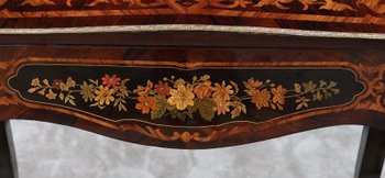 Scrivania inclinata in legno pregiato, periodo Napoleone III - metà del XIX secolo