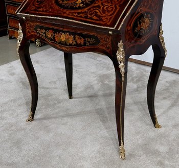 Scrivania inclinata in legno pregiato, periodo Napoleone III - metà del XIX secolo