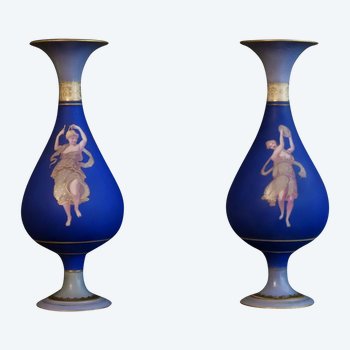 Pair Of Spindle Vases Porcelain Of Paris Early 19th Century
