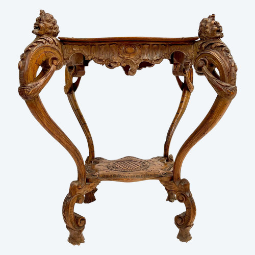 Ancienne table de milieu ou d'appoint baroque du 18ème siècle avec tete sculptée