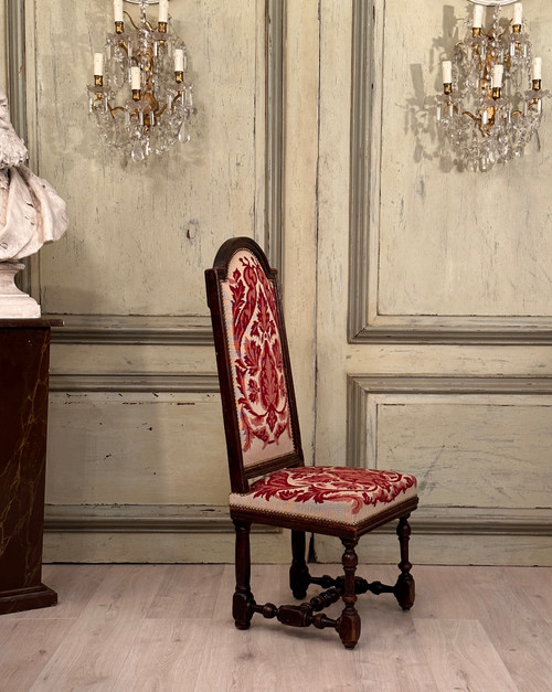 Chair In Walnut from Louis XIII period XVIIth century
