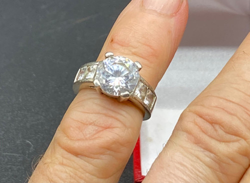 ANELLO IN ARGENTO MASSICCIO DEL 1980 CIRCA