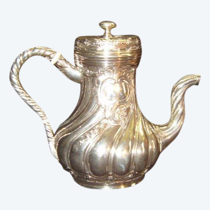 Selfish silver jug