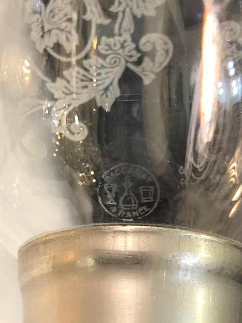 Lampe photophore électrique en cristal à pampilles estampillée BACCARAT