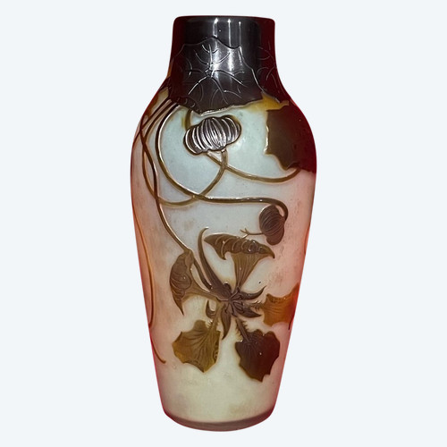 Paul Nicolas Vase aus silberner Glaspaste
