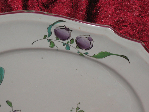 Plat ovale en faïence de Sceaux époque 18ème décor floral polychrome