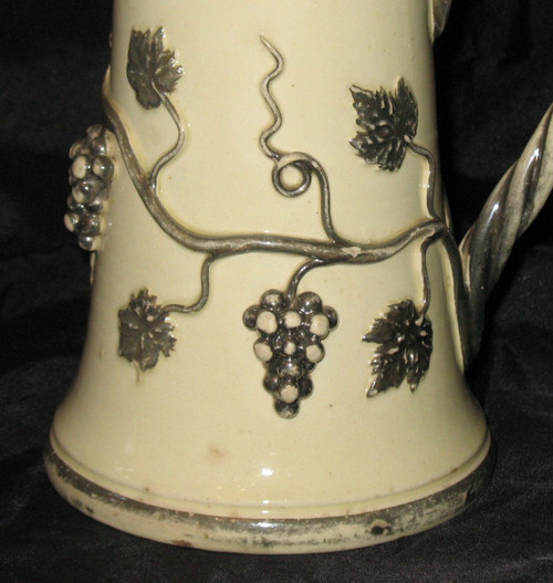 Pot à bière en faïence de Langeais époque 19ème