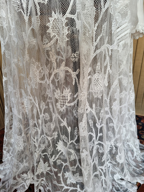 Priest's alb with embroidered net, circa 1900