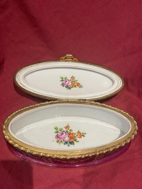 Scatola Bonbonnière Porcelaine De Paris Design Camille Le Tallec 1906-1991