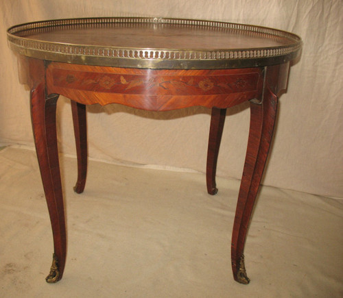Table bouillotte en marqueterie de style Louis XV