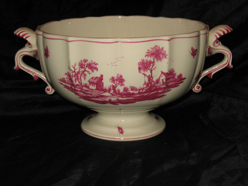Table service in Gien earthenware decorated with Niderviller of 110 pieces early 20th century