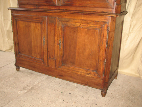 Walnut buffet 2 bodies of presentation 18th century