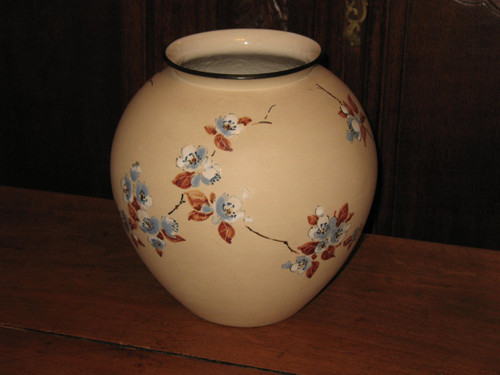 Grand vase boule en grès de Ciboure décor japonisant aux fleurs de cerisier de C Fischer époque 20ème