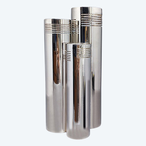 1970 Étonnant vase plaqué argent de l'ère spatiale par Sassetti. Fait main. Fabriqué en Italie