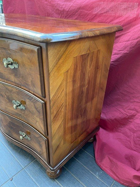 Commode Alsacienne Galbée XVIII Eme Marqueterie
