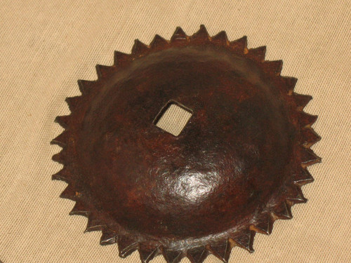 Heurtoir marteau de porte en fer forgé époque 17ème