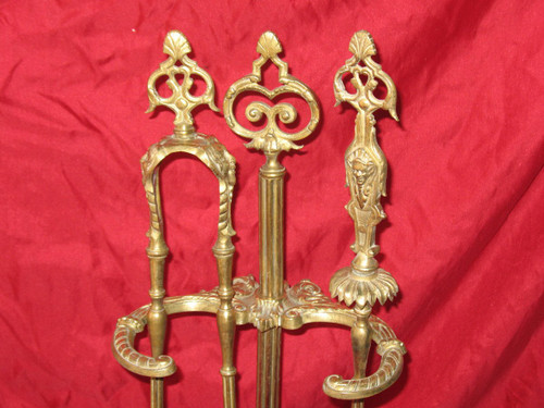 Bronze servant fireplace set with shovel and tweezers, 19th century