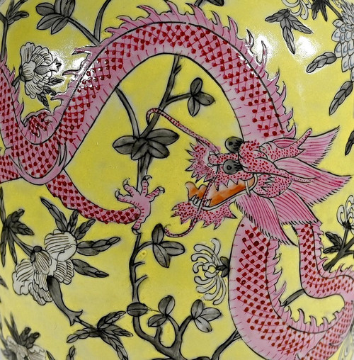 Vaso con Due Draghi, Porcellana Cinese, Dinastia Qing - XIX Secolo