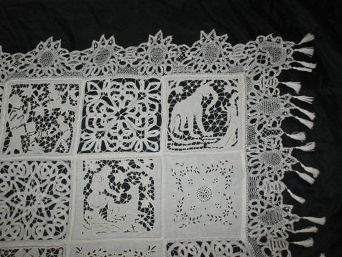 Tablecloth or bedspread in Luxeuil lace and Richelieu embroidery, 19th century