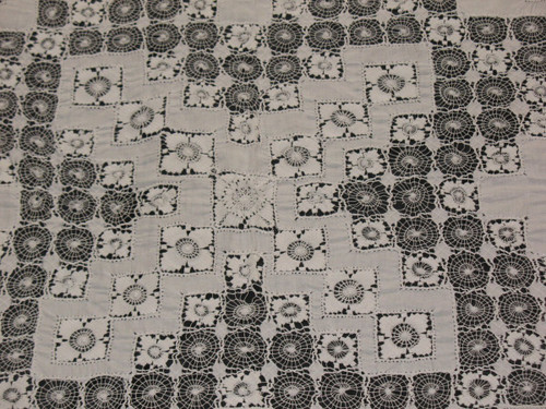 Tovaglia in pizzo in stile Art Déco