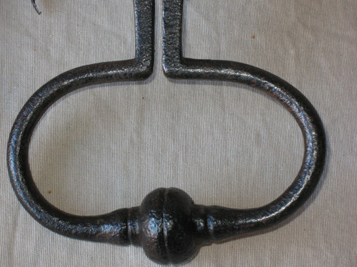 Marteau heurtoir de porte en fer forgé complet époque  18ème