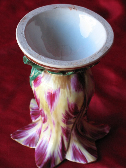 Tulip vase in porcelain of Paris 19th century in the taste of Jacob Petit