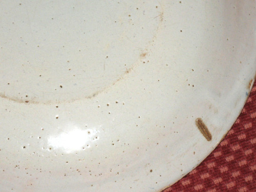 Plate in Delft earthenware from the 17th century with monochrome blue decoration