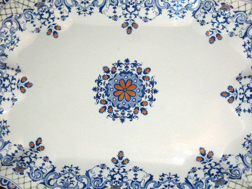 Grand plat de présentation en faïence de Gien décor de Rouen époque 20ème