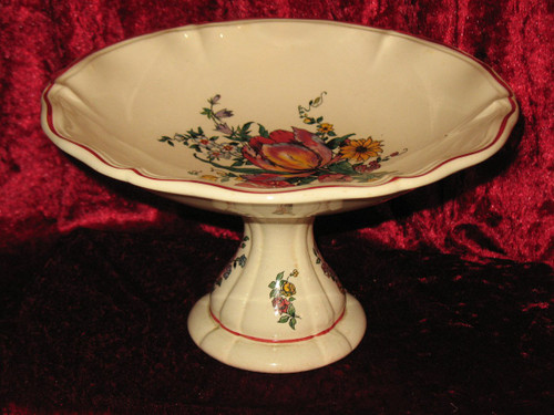 Sarreguemines earthenware dinner service with Lorraine decor