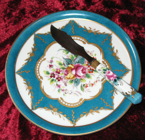 Sèvres porcelain dish and knife in its 20th century box